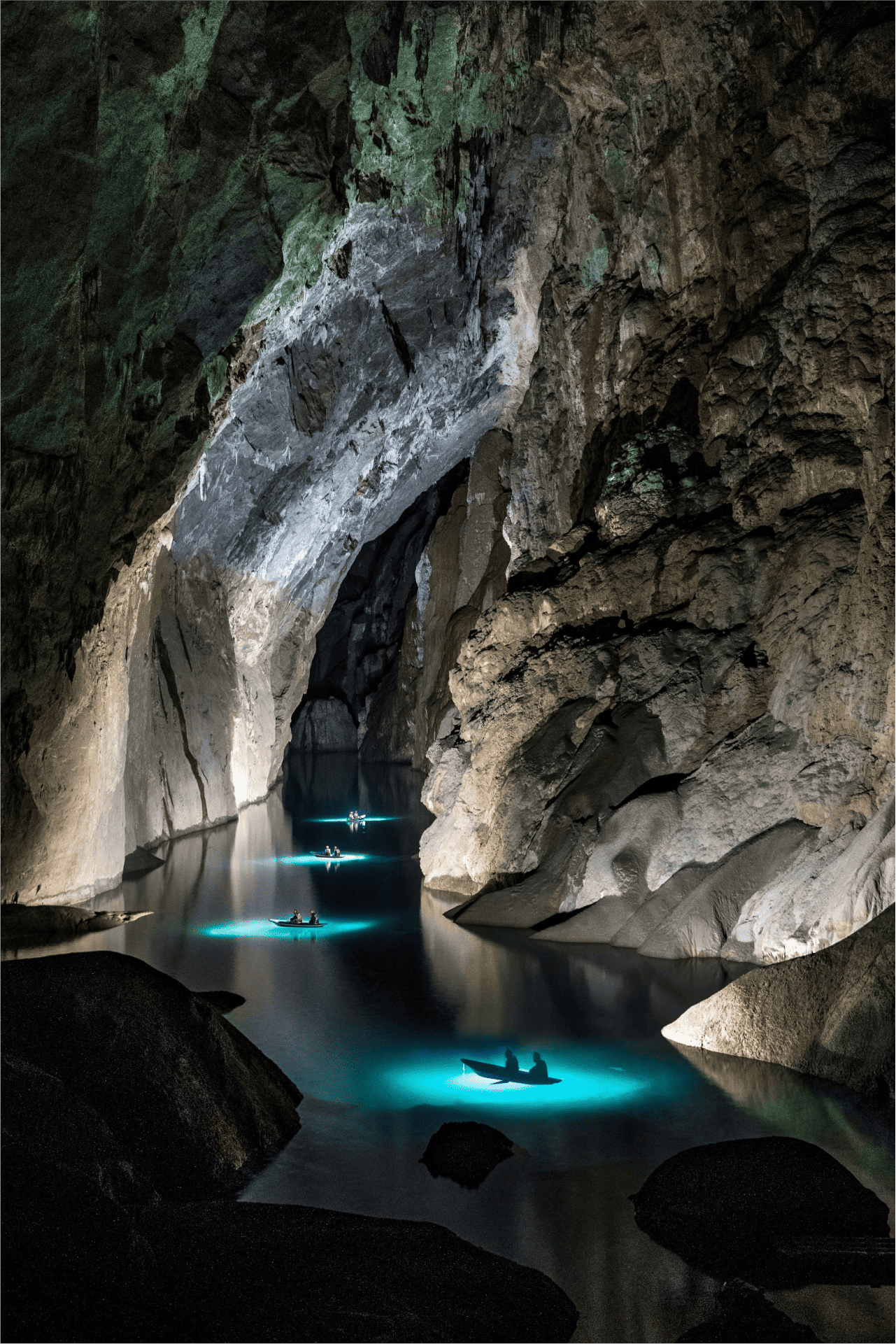 une aventure sensorielle luxueuse autour du feu grace à nos grottes uniques